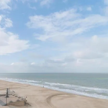 In With Sea View, Cleaning Included *
